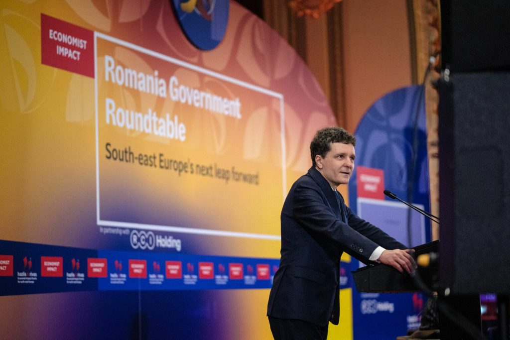 Economiști și lideri, la masa rotundă. Ce aduce VIITORUL pentru România și Europa?