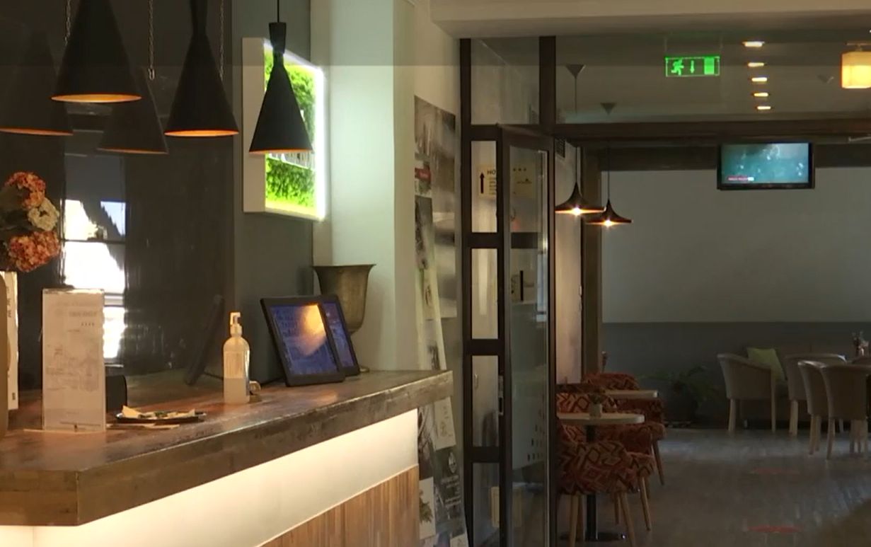 Stațiuni, pustiite de Paște: Hotelierii, disperați. „Anulări peste anulări!”