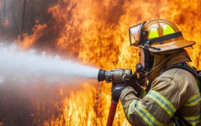 Incendiu devastator la un service auto din Galați: Proprietar, cu arsuri grave, la spital