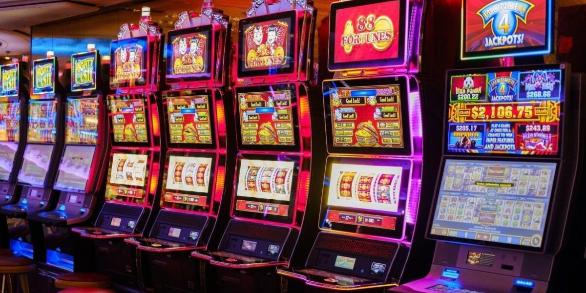 jocuri-de-noroc-e1775483924734.jpg - ReactiveNews