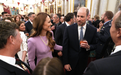 Kate Middleton uimește: Bijuteria Reginei Elisabeta, o apariție cu mesaj