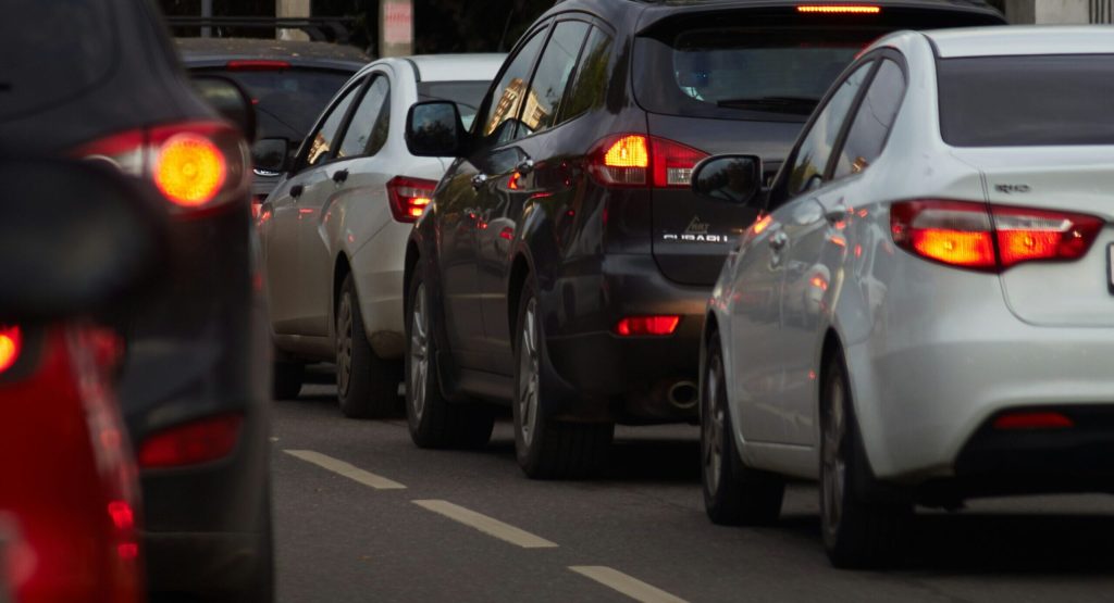 Accident pe A0, între Glina și Popești Leordeni: Trafic blocat spre A2