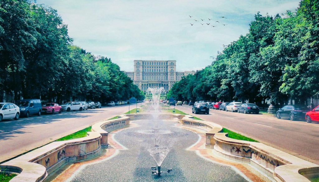 Bucureștenii, sufocați de aer: 75% nemulțumiți, cer spații verzi pentru sănătate