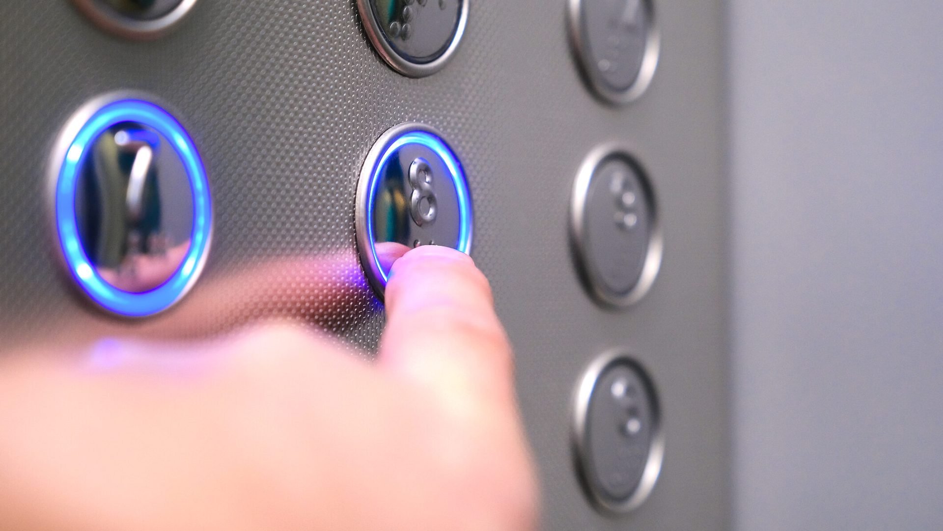 Otis, uriașul american, înghite startup-ul francez WeMaintain