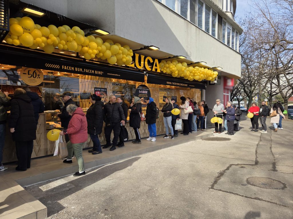 Un jucător surprinzător din piața industriei alimentare din România a stabilit recent o strategie care i-a permis să reducă prețurile produselor pe piață, generând o reacție neașteptată în cadrul celor mai mari 20 de companii din domeniu