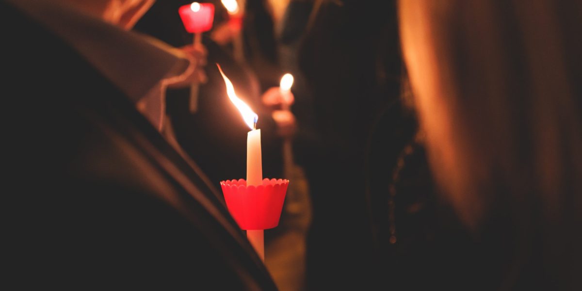 Istanbul: Lumina Învierii, la o biserică reabilitată cu ajutorul lui Mircea Lucescu