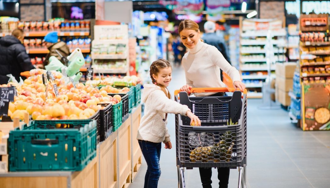 Program special de Paște 2026 în supermarketuri: orarele Lidl, Kaufland, Auchan, Profi