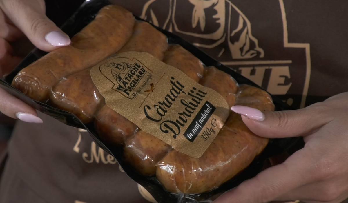 Mazăre cu Cârnați Durdulii de la Matache Măcelaru’ continuă să fie unul dintre preparatele tradiționale preferate în piețele bucureștene, o combinație care face deliciul celor care doresc gustul autentic al mesei de acasă