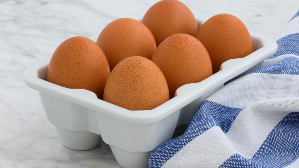 Alertă alimentară de Paște în România: ouă cu Salmonella, lot uriaș