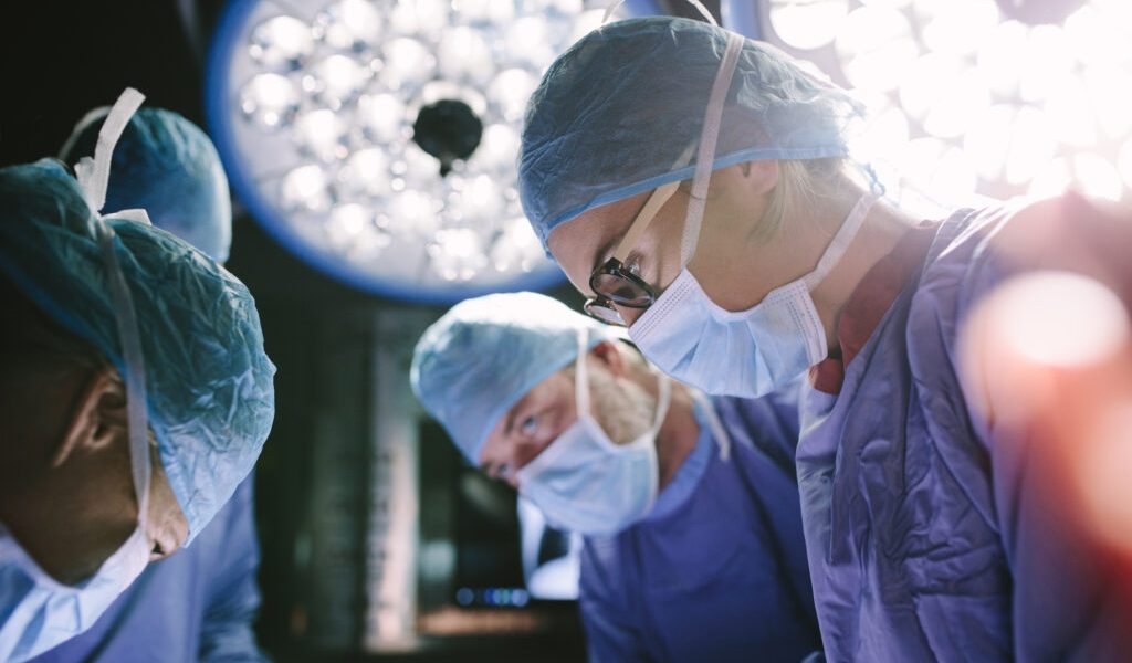 medicina-transplant-operatie-chirurgie-spital-1024x683.jpg - ReactiveNews