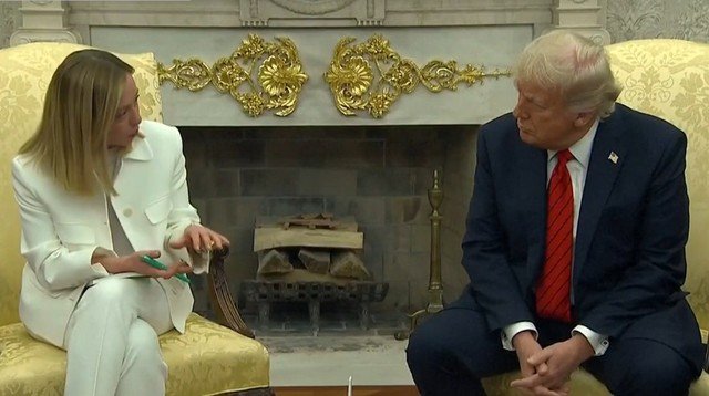 Trump, atac la Papa: Premierul italian, scandalizat, șeful Casei Albe nu cedează