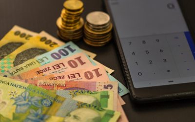 Deficitul extern al României, în scădere în primele luni, dar datoria crește