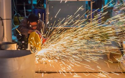 Românii muncesc mult, dar sunt prost plătiți: 13,6 euro/oră. Doar Bulgaria e mai jos