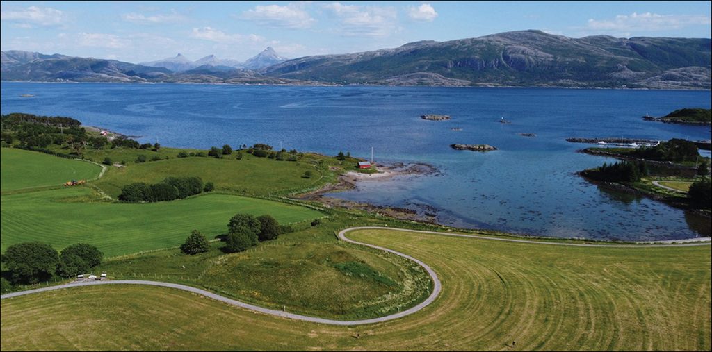 O ambarcațiune funerară, mai veche decât vikingii, descoperită într-un tumul