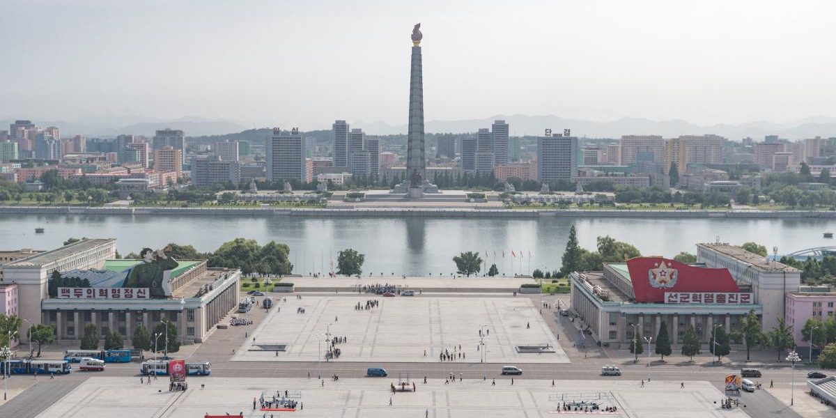 Rusia „vinde” Coreea de Nord: Cum atrage cetățenii spre Phenian