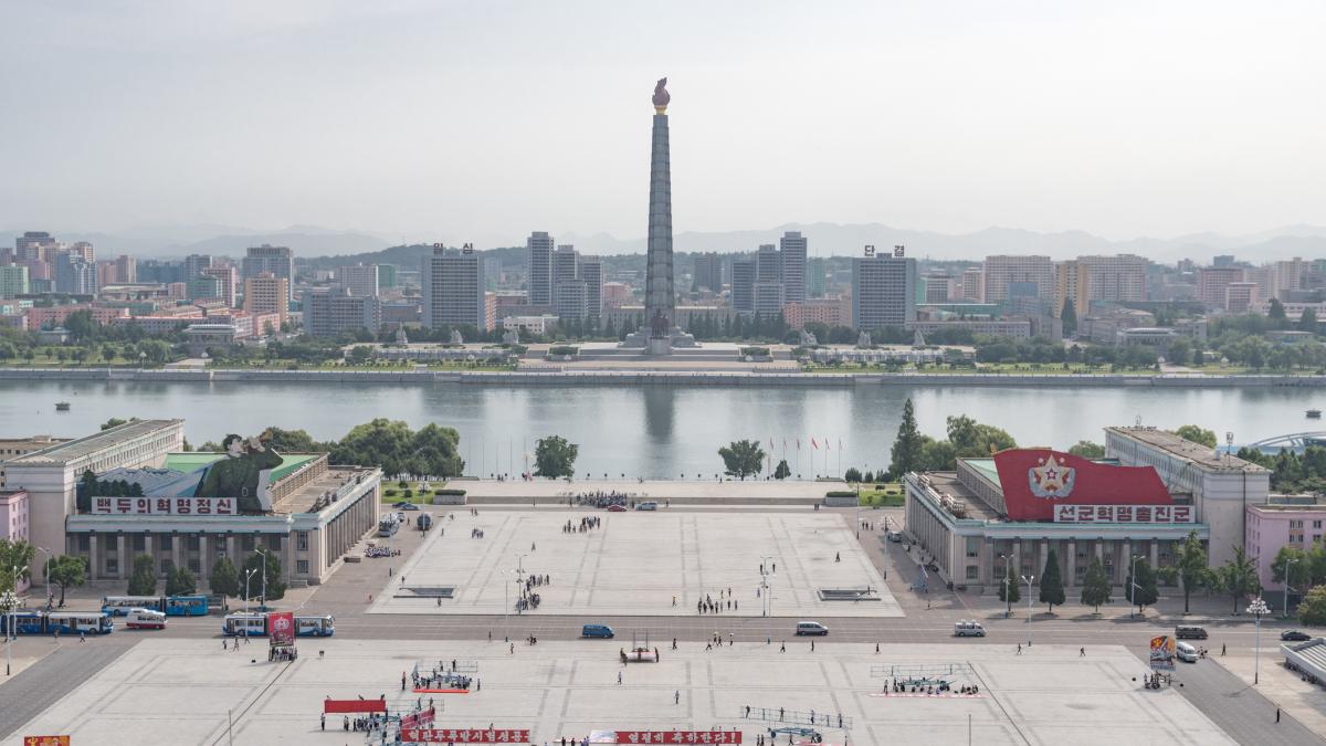 Rusia „vinde” Coreea de Nord: Cum atrage cetățenii spre Phenian