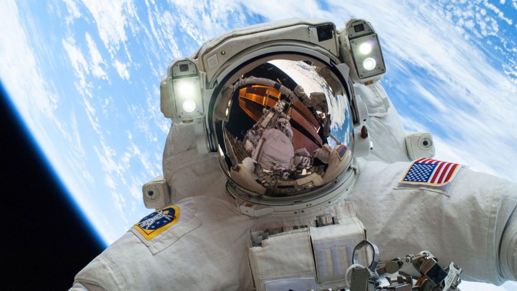 NASA va transmite în direct, luni, 6 aprilie, începând cu ora 20:00, momentul în care capsula Orion va survola Luna în cadrul misiunii Artemis II