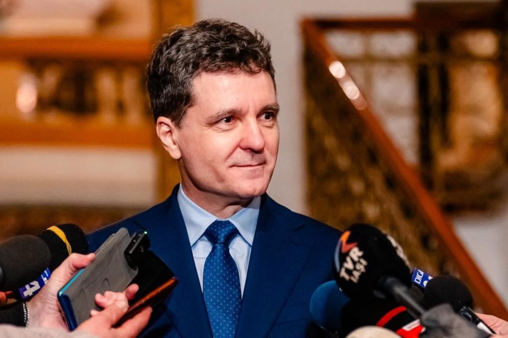 Nicușor Dan, felicitări pentru Magyar: „Un nou capitol, România-Ungaria”