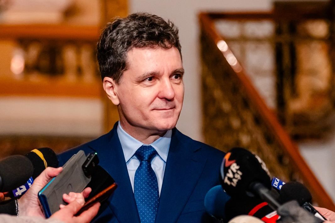 Nicușor Dan, felicitări pentru Magyar: „Un nou capitol, România-Ungaria”