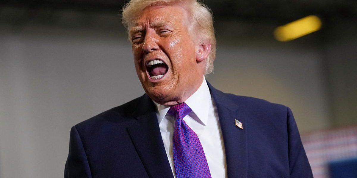 MAGA versus influenceri: Trump, atacuri virulente. IQ-ul, un numitor comun?