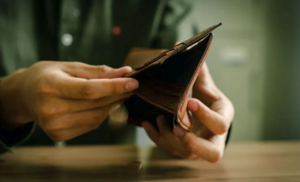 Norocul bate la ușă mereu? Secrete să atragi abundența ca în România