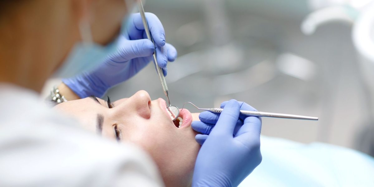 nu-isi-permit-ingrijirea-dentara_shutterstock_Descopera-10.jpg - ReactiveNews