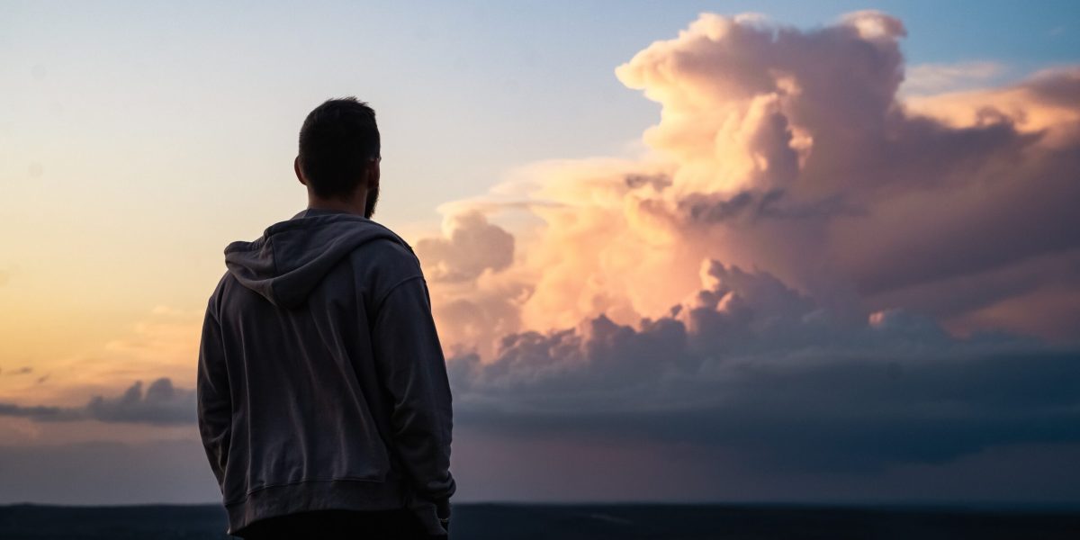 Ce află știința despre singurătate: impactul asupra sănătății