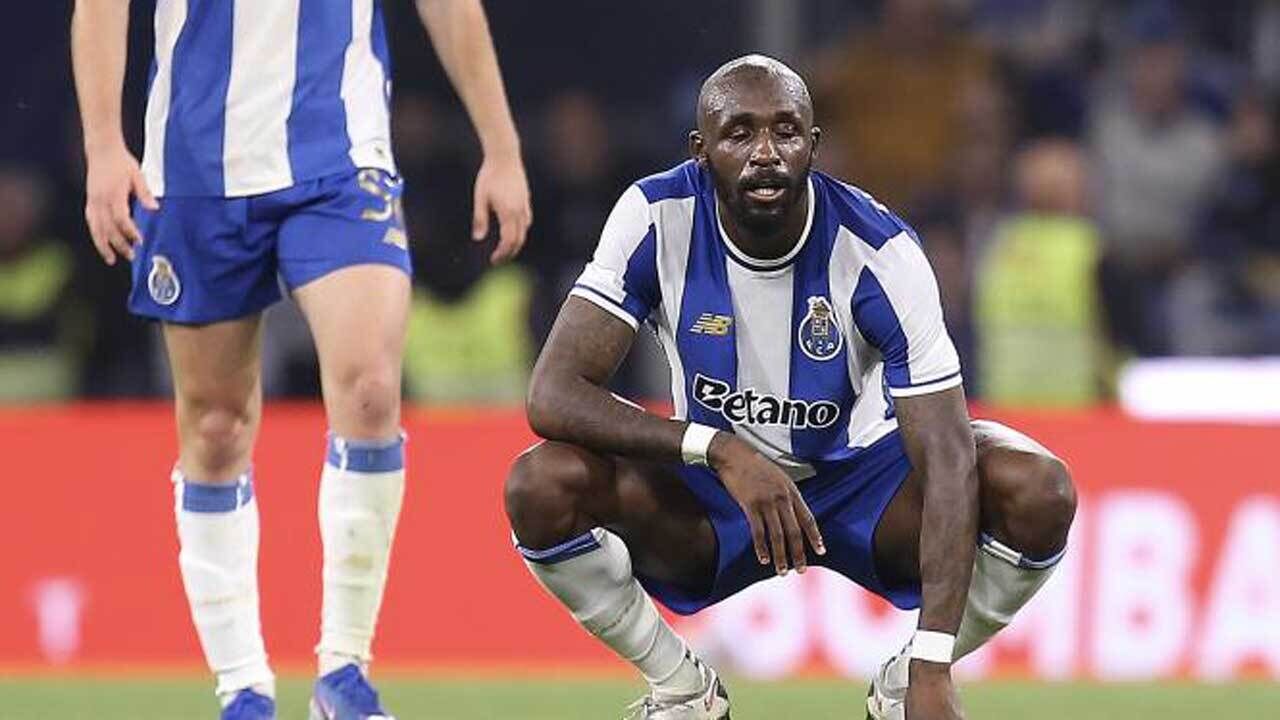 FC PORTO a obținut doar un punct în meciul de la Famalicão, după o remiză dramatică în ultimele secunde, încheiată 2-2