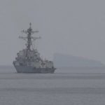 SUA deminează Strâmtoarea Ormuz: Navele americane asigură libera circulație a mărfurilor