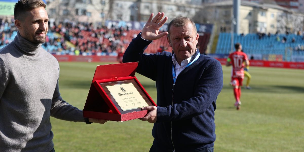 otelul-hermannstadt-live-text-online-de-la-ora-15-00-in-etapa-3-din-playoutul-superligii-dorinel-mun.jpeg - ReactiveNews