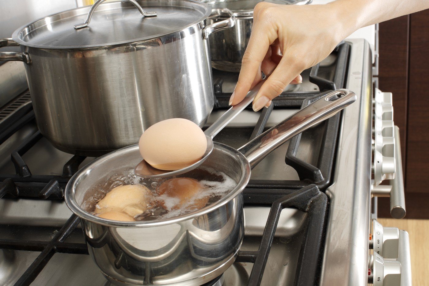 reguli stricte pentru masa de Paște în acest an