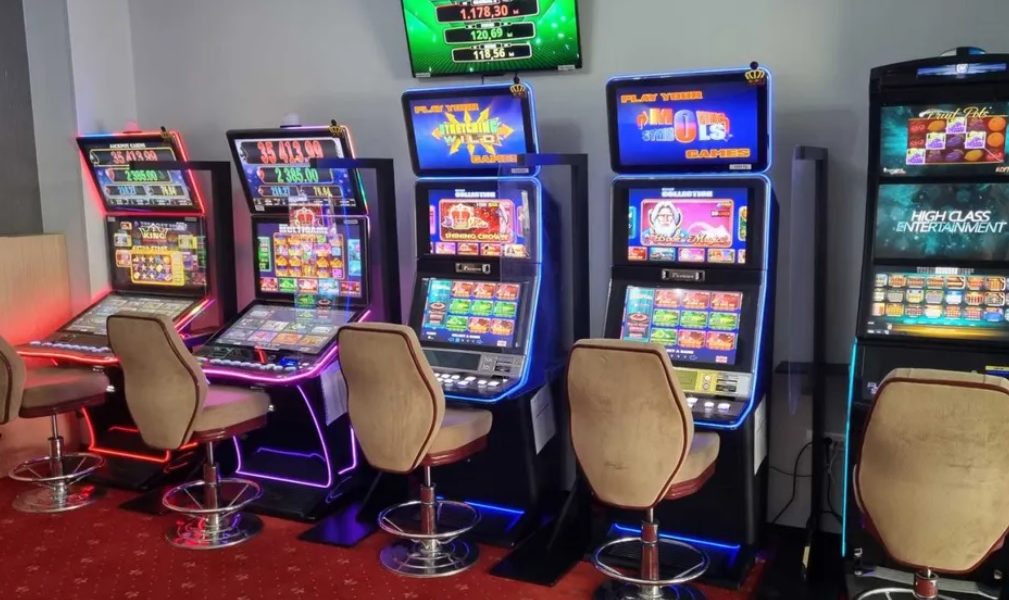 Oraș din România, cu restricții severe la jocurile de noroc