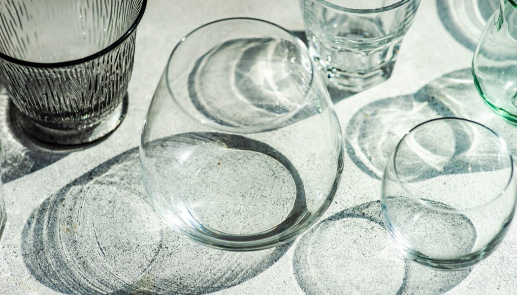 pahare.jpg - ReactiveNews