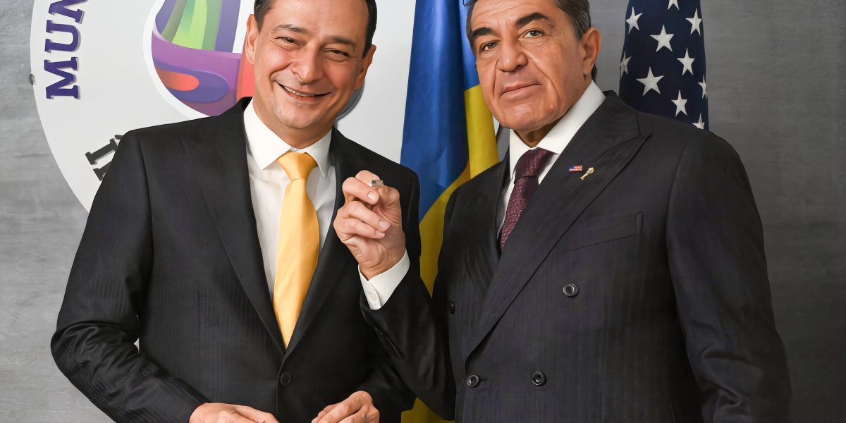 Daniel Băluță inaugurează Parcul Donald Trump în Sectorul 4