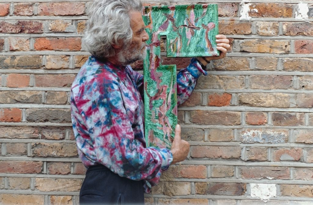 Ivan Gallery expune lucrări târzii ale lui Paul Neagu