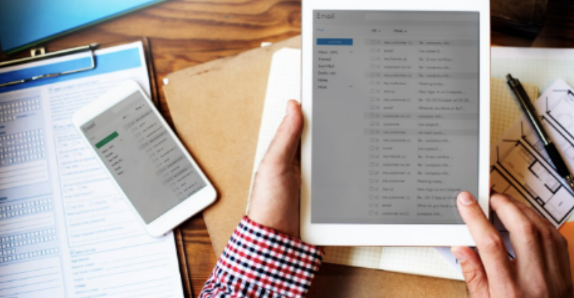P: Cum combini PDF-uri rapid și eficient? Găsește metoda optimă!