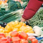 Mâncare stricată în Ilfov: Peste 700 kg confiscate și amenzi usturătoare