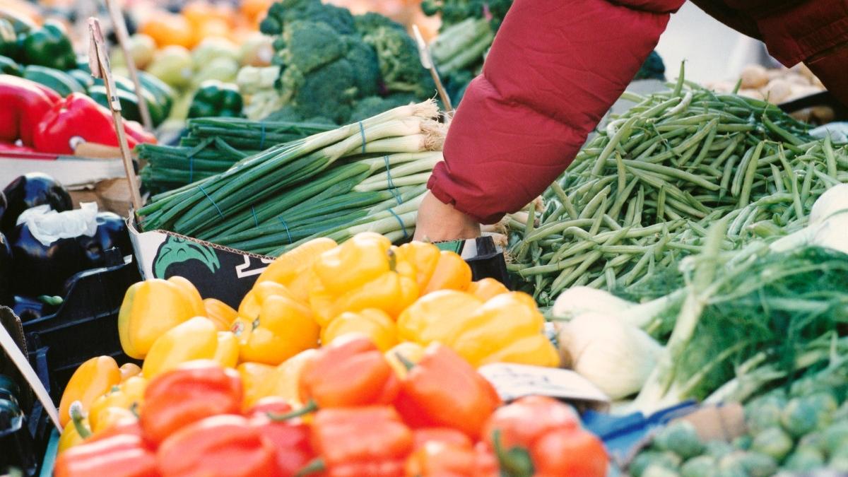 Alertă alimentară majoră în Ilfov, înainte de Paște: Peste 700 de kilograme de produse au fost confiscate Inspectorii de la Antifraudă ANAF, Vamă și Autoritatea Sanitară Veterinară au descins la patru societăți comerciale din Ilfov
