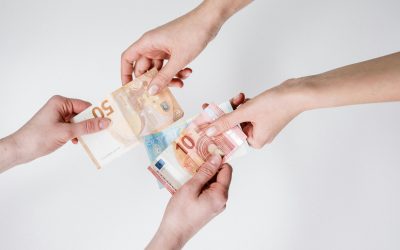 UE adoptă lege anticorupție: Amenzi colosale și pedepse pentru companii
