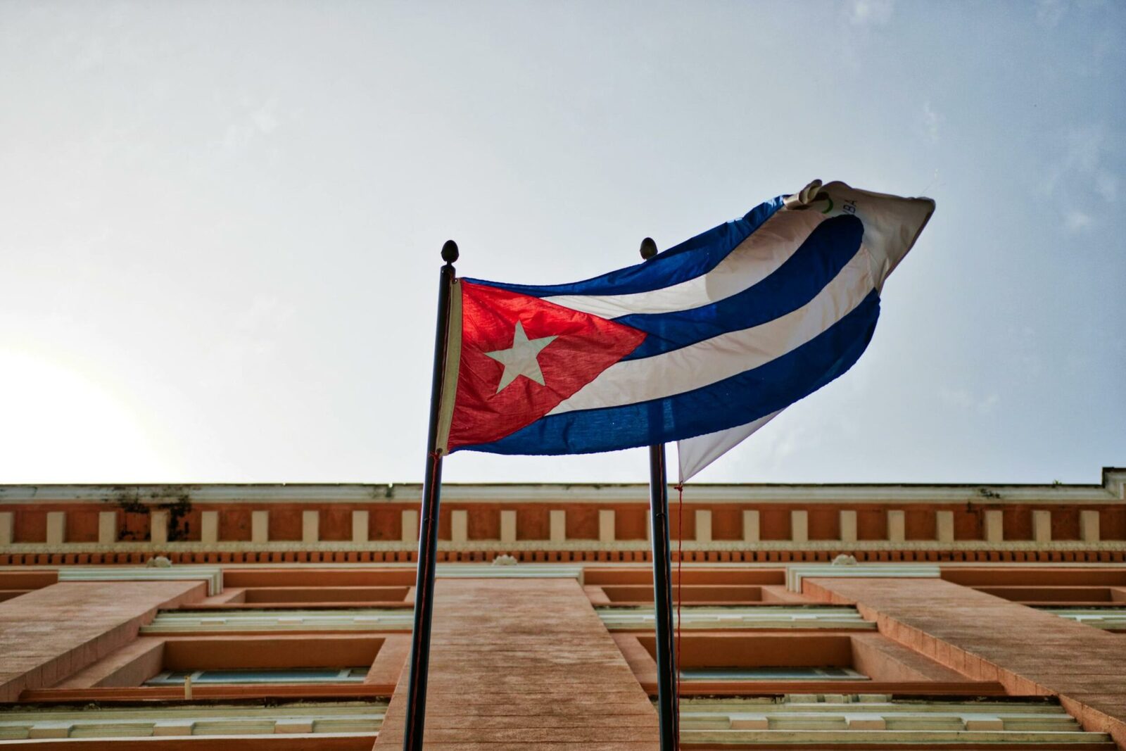 Cuba, pas uriaș: Diaspora primește statut special de migrație pentru investiții