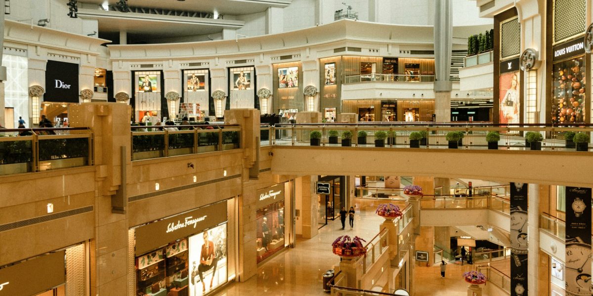 Mall deschis de Paște: Unde poți merge la cumpărături în București