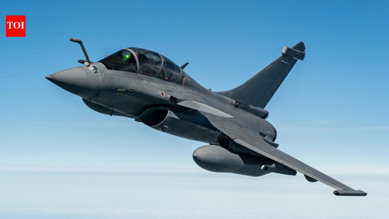 UAE a renunțat la finanțarea programului de modernizare a avionului de vânătoare Rafale F5 dopo negocieri eșuate cu Franța, ceea ce duce la o schimbare semnificativă în dezvoltarea acestui proiect strategic pentru Paris