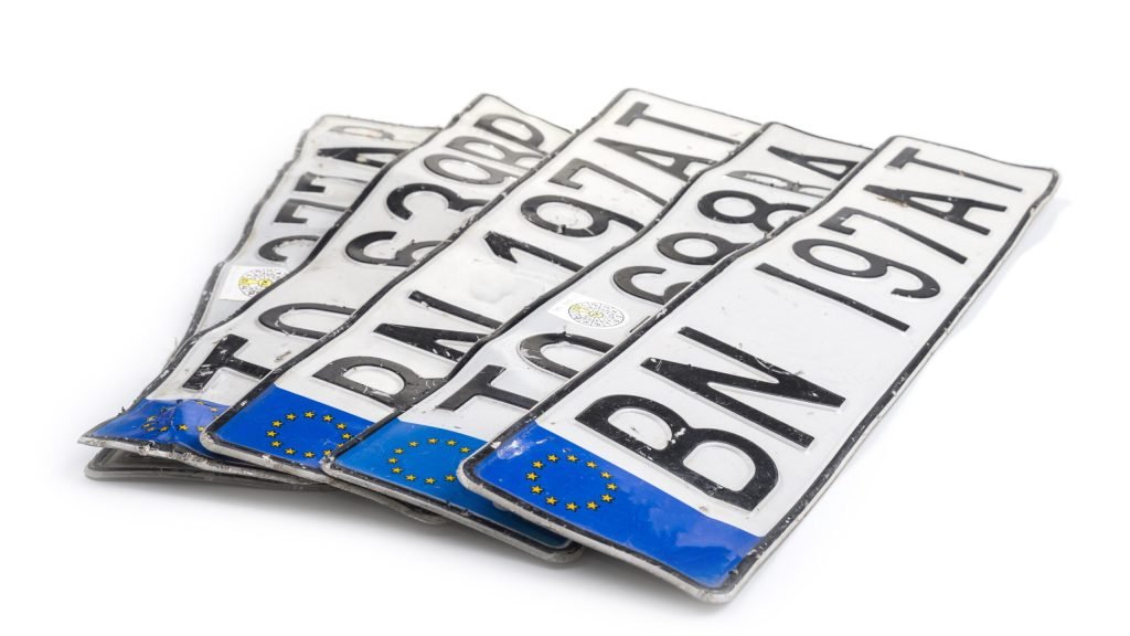 Înmatriculări auto schimbate radical din 2026: Termene dure pentru șoferi