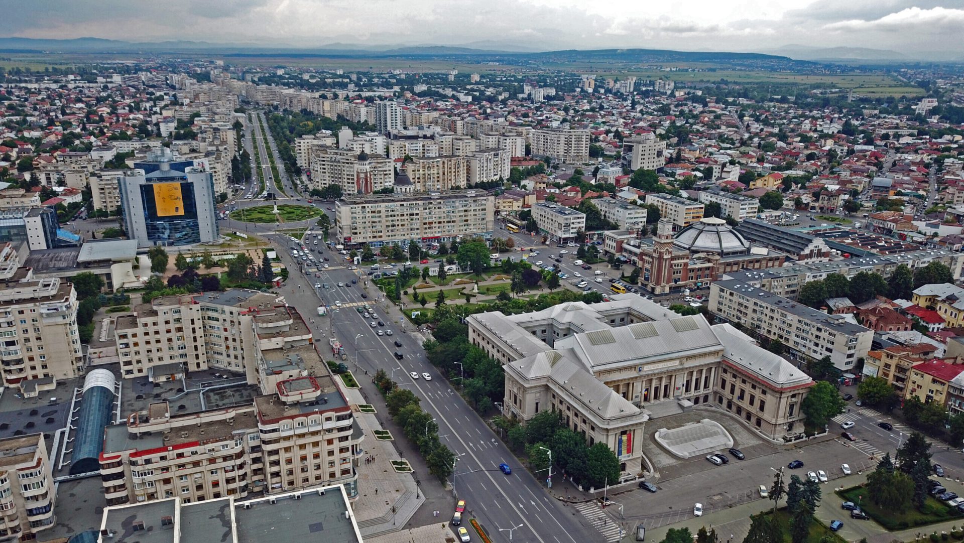 Tinerii din Ploiești, în 2026: Opțiuni puține, viitor incert?