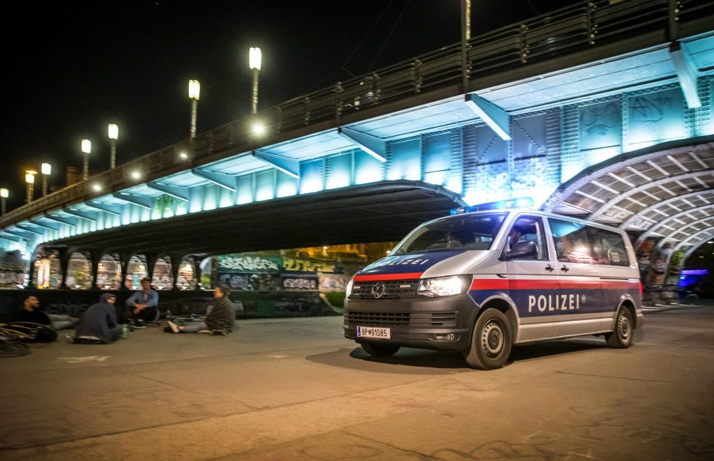 Austria: Un bărbat otrăvea mâncarea HiPP pentru copii. Ancheta, extinsă în Cehia și Slovacia