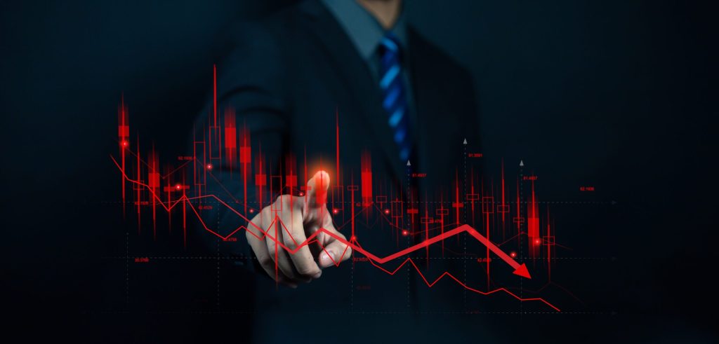 Investițiile din fonduri naționale, PRĂBUȘITE cu 55%