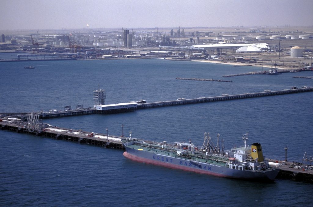 Petrolul: Cât costă, de fapt, barilul? Suma reală, sub lupa experților