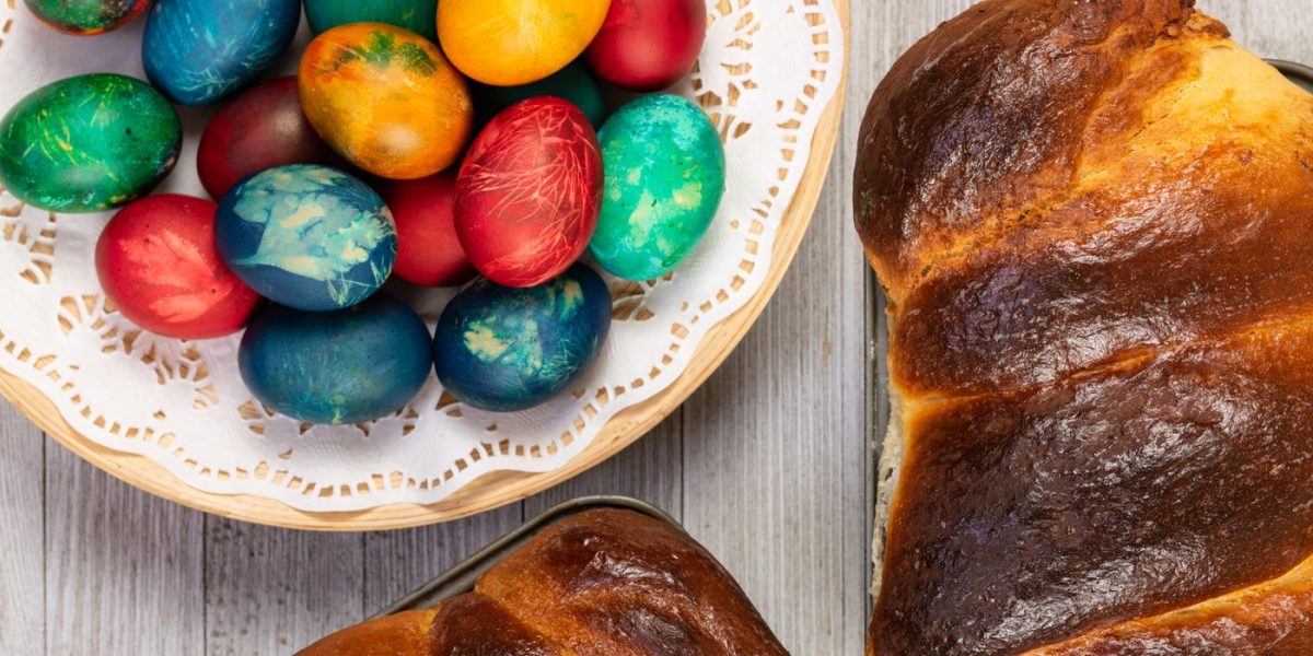 Masa de Paște 2026, mai scumpă ca niciodată: prețurile produselor tradiționale pentru patru persoane