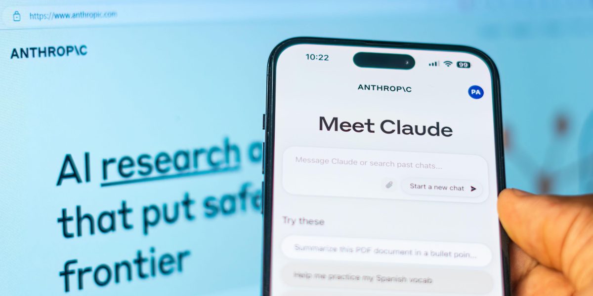 Anthropic: AI sofisticat detectează mii de vulnerabilități de securitate