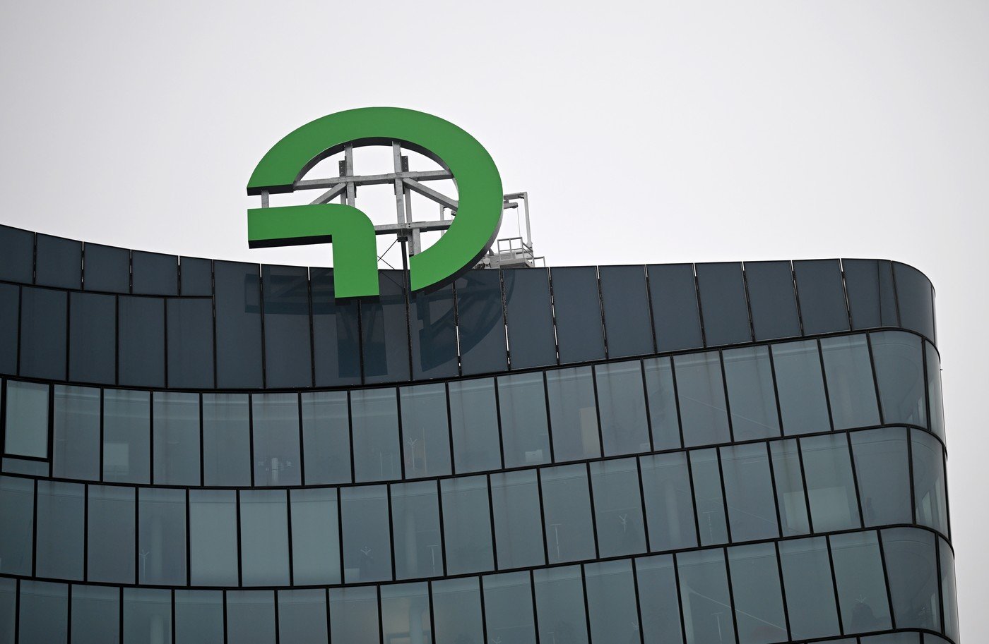 OMV, șefă pentru prima dată în istorie: o femeie va conduce compania!